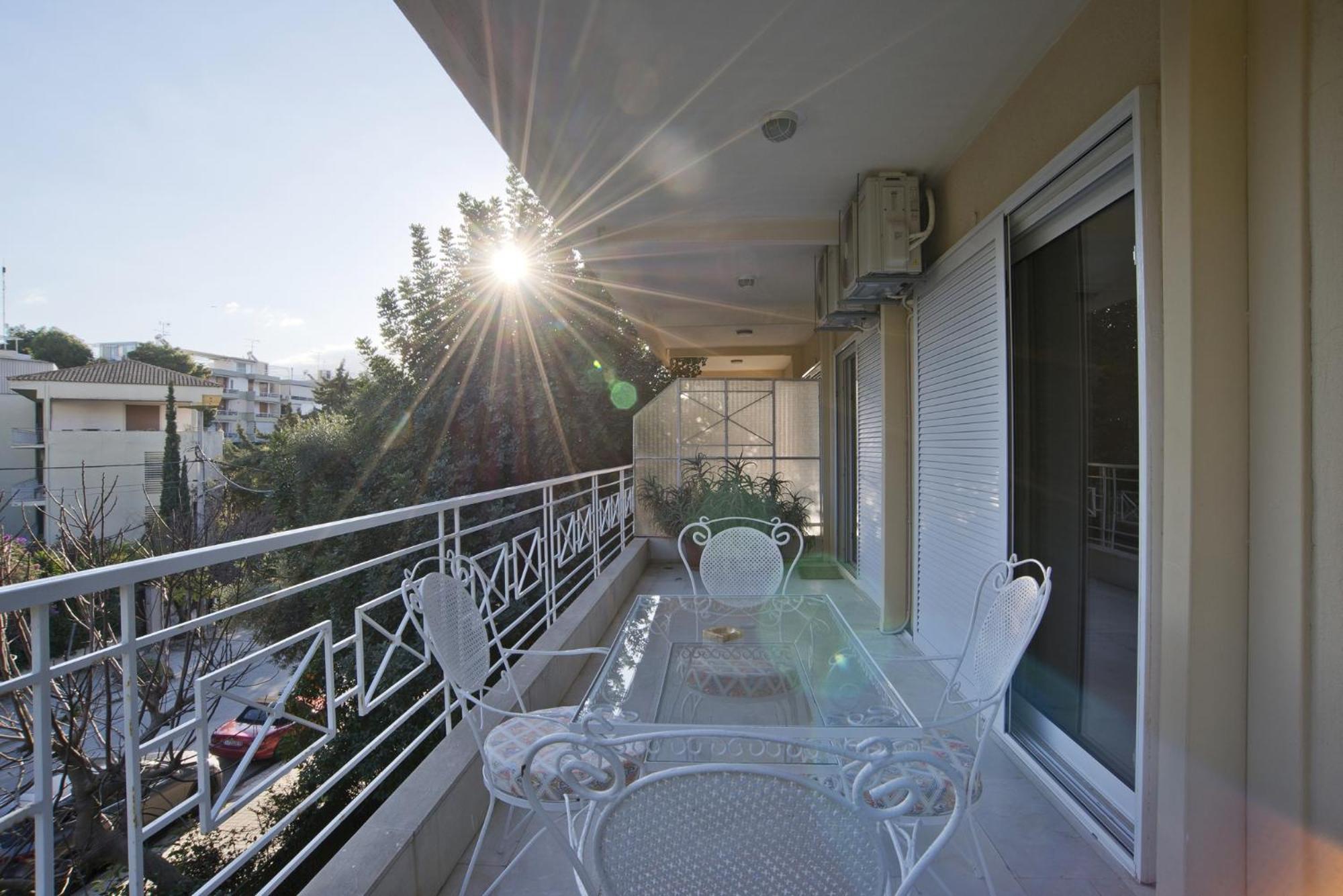 Appartamento Riviera Living Atene Esterno foto